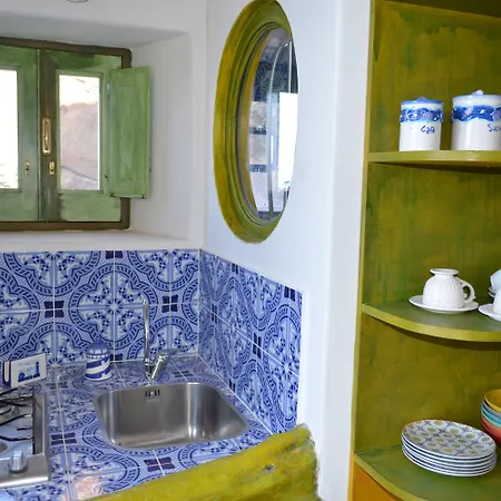 Zeus Lägenhet Acquacalda